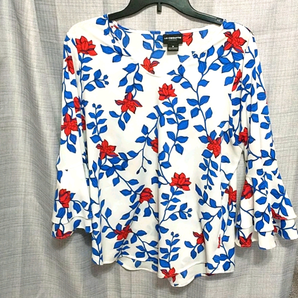 Floral bell sleeve blouse